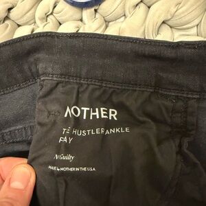 MOTHER Black The Hustler Ankle Fray Denim Jeans